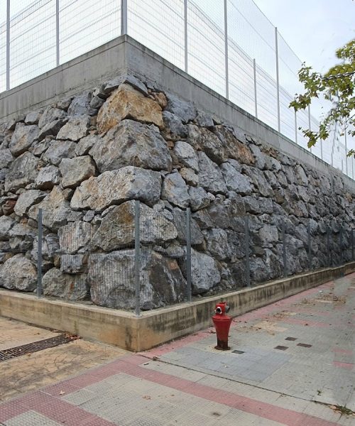 Colocación de escollera en La Rioja – muros y taludes