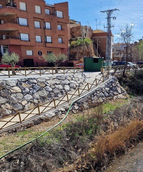 Colocación de escollera en La Rioja Murillo de Río Leza